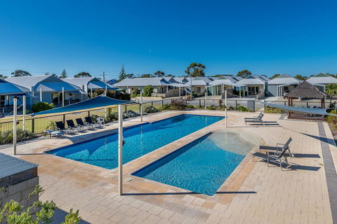 Seafront Unit 49 - Tourism Gold Coast 3