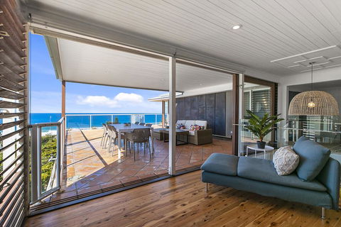 Seascape - Tourism Gold Coast 0