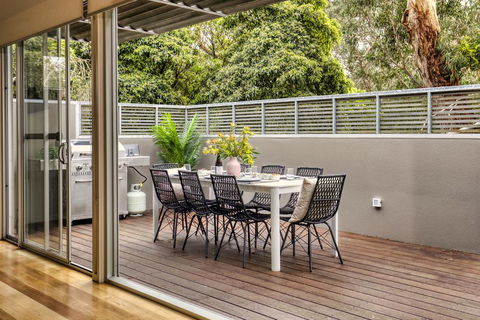 Seascape - The Ultimate Inverloch Retreat - Tourism Gold Coast 3
