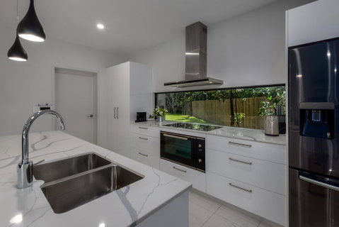 Seashells - Tropicana - Clifto - Tourism Gold Coast 2