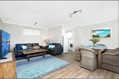 Seashells On Second! - Tourism Gold Coast 0