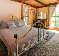 Shady Creek Eco Cabin Peaceful Country Getaway - Tourism Gold Coast