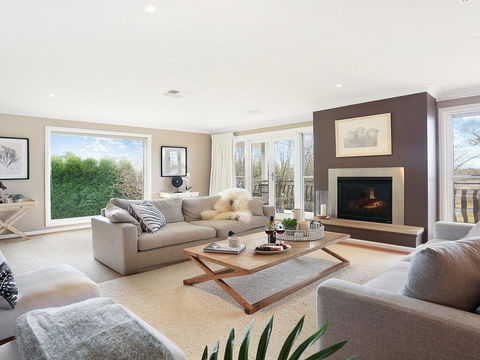 Shepherd's Lea - The Best Of Town And Country! - Tourism Gold Coast 0