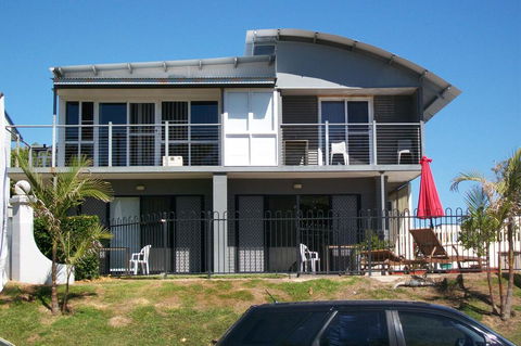 Shoredrive Motel - Tourism Gold Coast 2