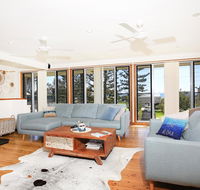 Shores - Pet-Friendly - 1 Min Walk to Beach - Tourism Gold Coast