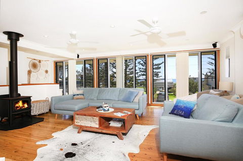 Shores - Pet-Friendly - 1 Min Walk To Beach - Tourism Gold Coast 0