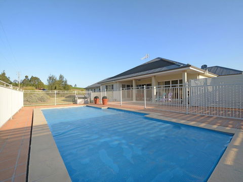 Silver Springs 6br Luxury Homestead With Wifi, Pool. Fireplace, Views, Olives And Space - Tourism Gold Coast 0