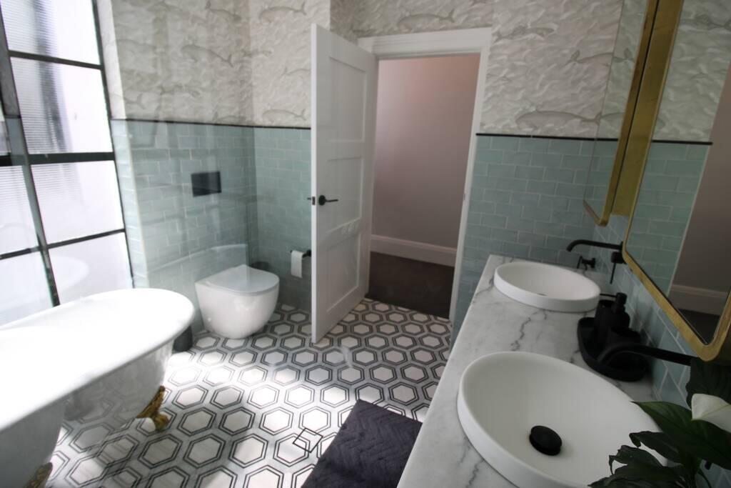 Forest Lodge NSW Gold Coast