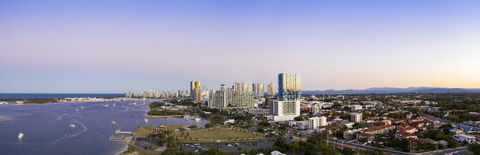 Sky Broadwater Apartments - Tourism Gold Coast 0