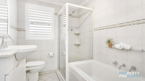 Skylark Executive Apartment Over Mosman - Tourism Gold Coast 1