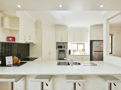 Skymirror Villa - Tourism Gold Coast 1