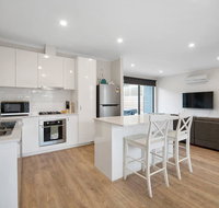 Sleek Modern Capel Sound - Tourism Gold Coast