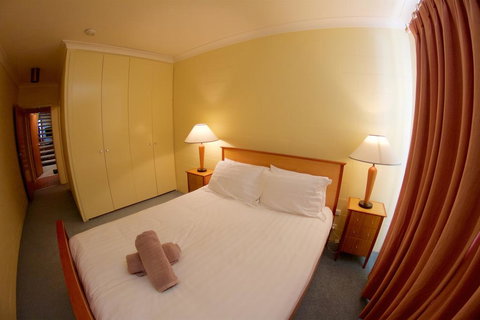 Snow Ski Apartments 41 - Tourism Gold Coast 3