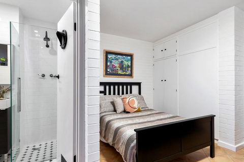 Soho Chic Apartment - Tourism Gold Coast 2