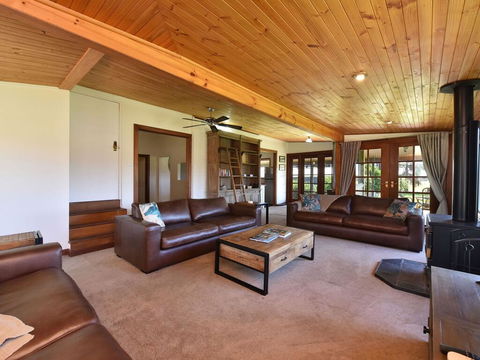 Soldiers Cottage Picturebook Vineyard Home - Tourism Gold Coast 3
