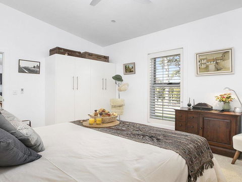 Somerton Barn - Rural Tranquility & Country Comfort - Tourism Gold Coast 2