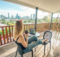 Somewhere To Stay Backpackers - Gold Coast