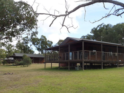 Sommerville Valley Tourist Park & Resort - Tourism Gold Coast 3
