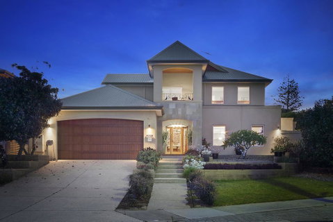 Sorrento Beach Bed & Breakfast - Tourism Gold Coast 0