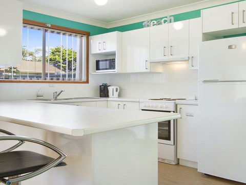Soundwaves - Games Room With Table Tennis - Tourism Gold Coast 1