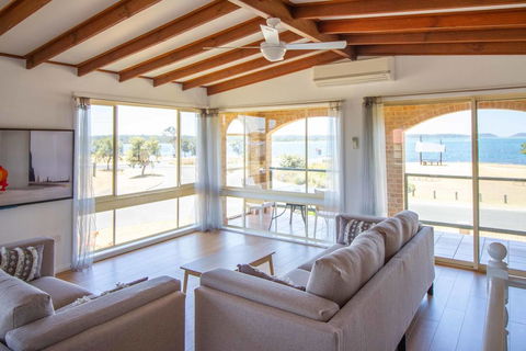 South Coast Retreat - Tourism Gold Coast 2