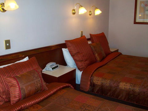 Southern Comfort Motor Inn - Tourism Gold Coast 2