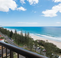 Southern Cross Beachfront Holiday Apartments - Tourism Gold Coast