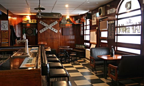 Southern Railway Hotel - Tourism Gold Coast 3