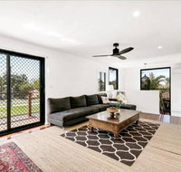 Spacious 2 Bedroom Townhouse In Southport - Tourism Gold Coast