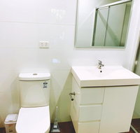Spacious Apartment close to Train Station and Airport