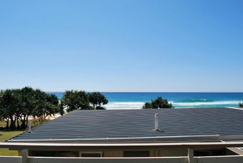 SPARKLING WATERS, UNIT 1 - Tourism Gold Coast 2