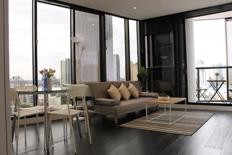 Spectacular Views Of CBD By FV With Free Car Park - Tourism Gold Coast 3