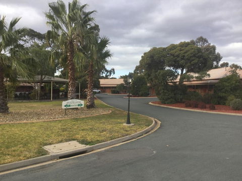 Sportslander Motor Inn - Tourism Gold Coast 1