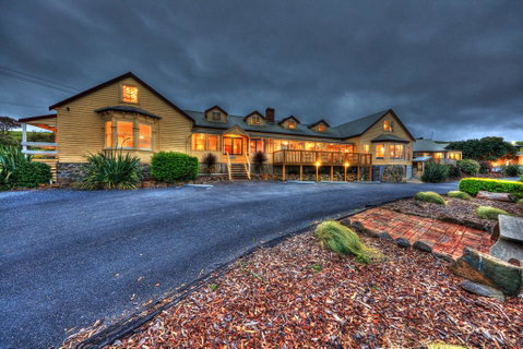 Stanley Seaview Inn - Tourism Gold Coast 2