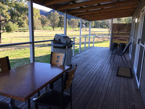 Starline Alpacas Farmstay Resort - Tourism Gold Coast 1