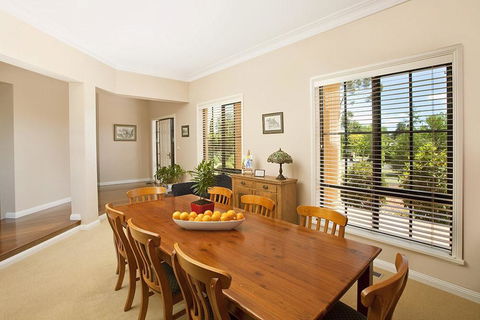 Stately Bowral Designer Home - Tourism Gold Coast 3