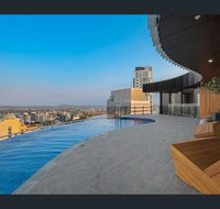 Stay in Style-Luxury CBD Apartment - Tourism Gold Coast