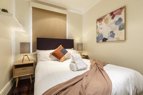 StayCentral On George - Tourism Gold Coast 3