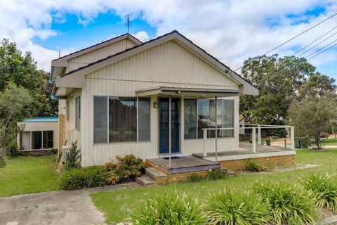 Stradbroke - Tourism Gold Coast 1