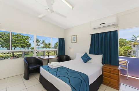 Strand Motel - Tourism Gold Coast 0