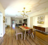 Stylish Luxe House For Big Group Near Shopping Center - Tourism Gold Coast