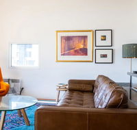 Stylish Warehouse Convert 2 Bedroom Apartment - Tourism Gold Coast