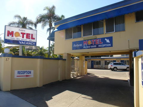 Sunburst Motel - Tourism Gold Coast 3