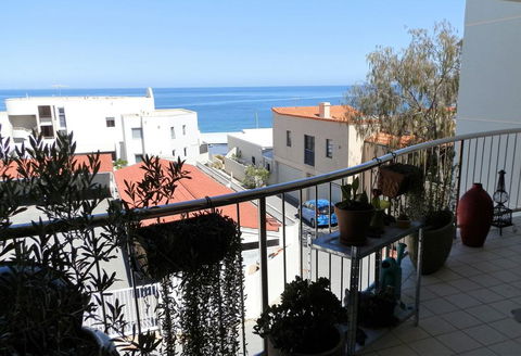 Sun, Sand, Sea And Salty Kisses Cottesloe Beach House - Tourism Gold Coast 0