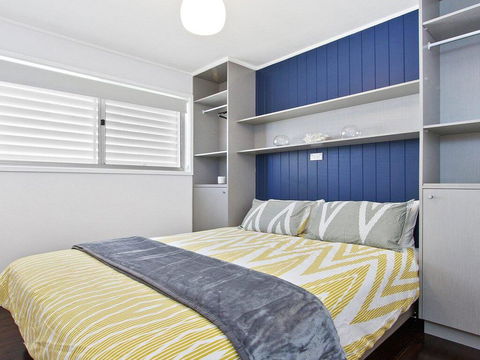 Sunset Beach - Situated Between Two Beaches And A Lake - Tourism Gold Coast 1