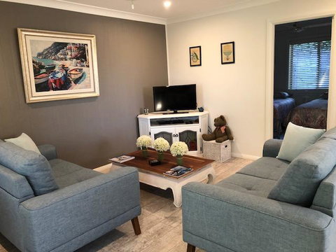 Sunshine Coast Tropical Getaway - Tourism Gold Coast 0