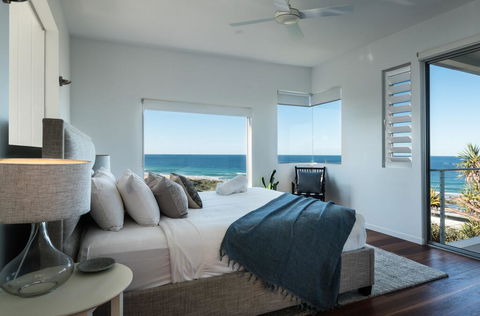 Sunshine Coast White House - Tourism Gold Coast 1