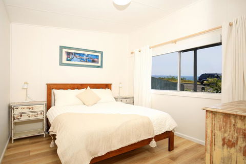Surf Shack - Pet Friendly - 1 Min Walk To Beach - Tourism Gold Coast 3