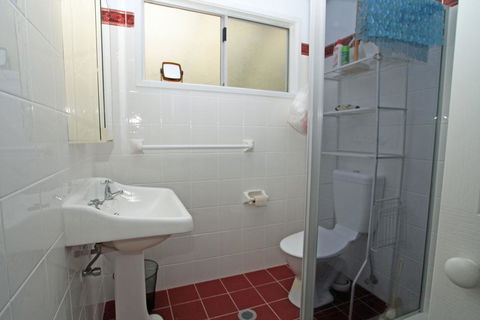 Surfer's Rest In Berrara - Tourism Gold Coast 3
