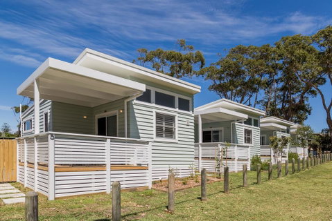 Surfside Cudmirrah Beach - Tourism Gold Coast 1